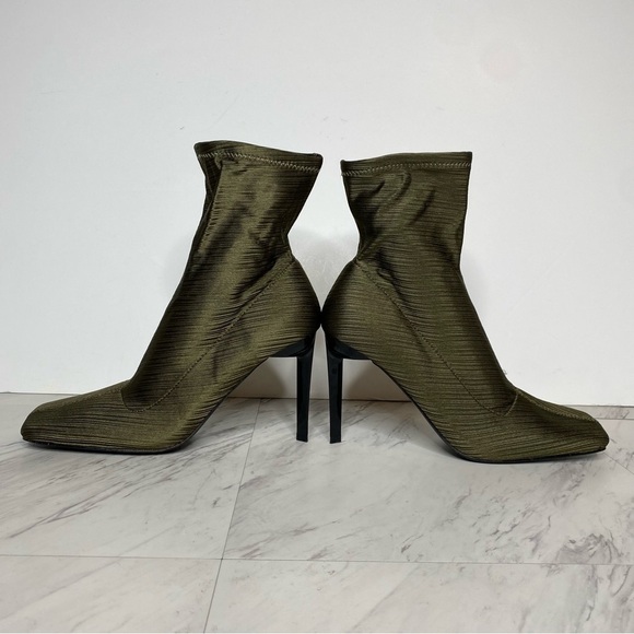 New! Topshop Tia Green Square Toe Heeled Sock Bootie 8 - Picture 7 of 14